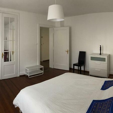 Grand 3 Pieces Stationnement Gratuit Dans La Rue Strasbourg Exterior photo
