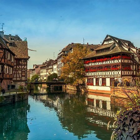 Grand 3 Pieces Stationnement Gratuit Dans La Rue Strasbourg Exterior photo