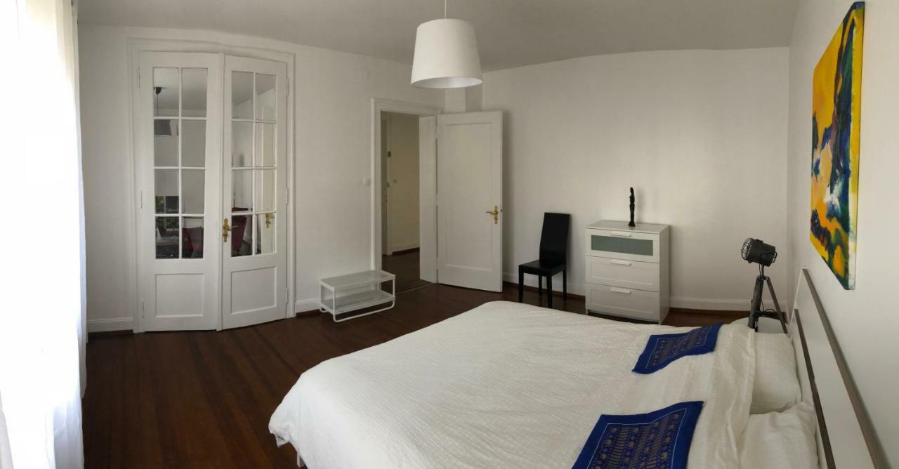 Grand 3 Pieces Stationnement Gratuit Dans La Rue Strasbourg Exterior photo