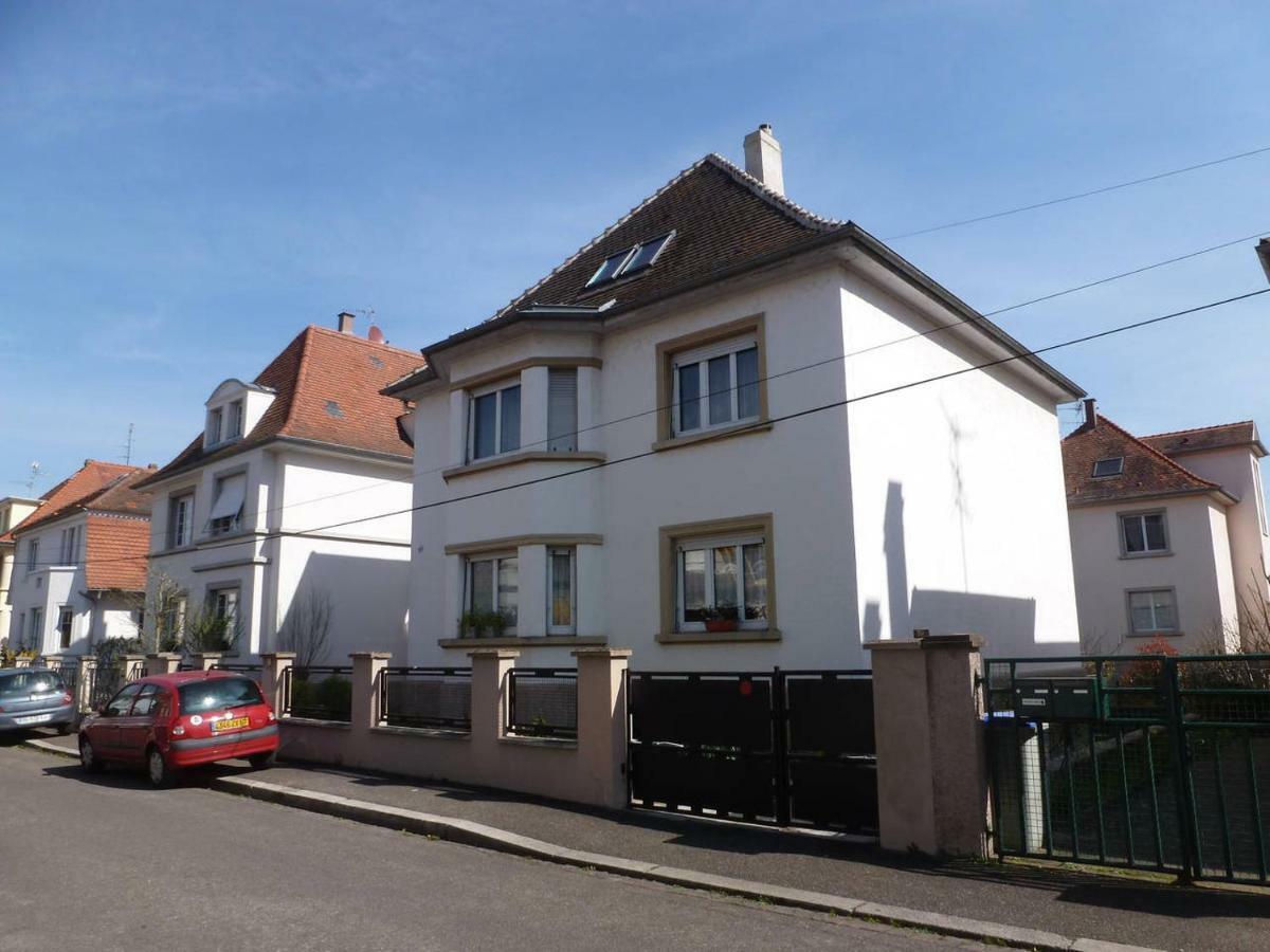 Grand 3 Pieces Stationnement Gratuit Dans La Rue Strasbourg Exterior photo