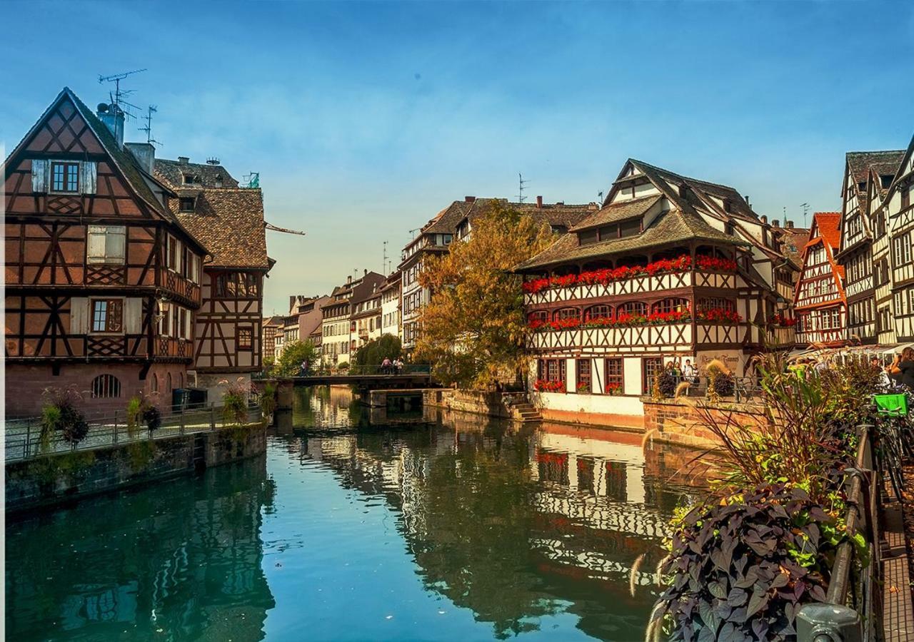 Grand 3 Pieces Stationnement Gratuit Dans La Rue Strasbourg Exterior photo