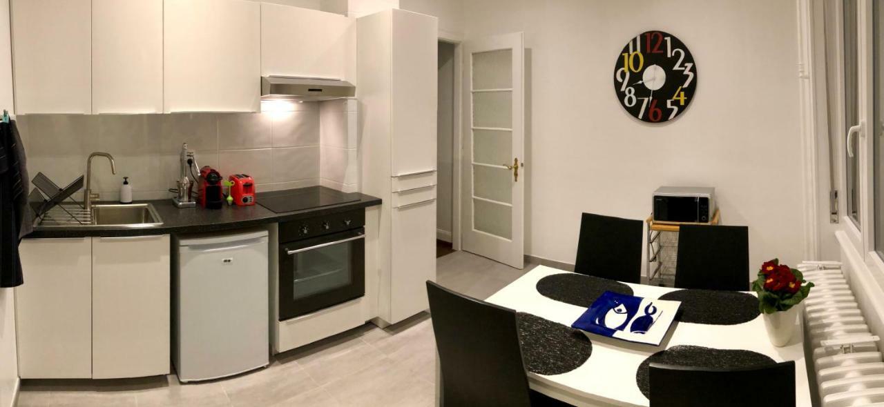 Grand 3 Pieces Stationnement Gratuit Dans La Rue Strasbourg Exterior photo